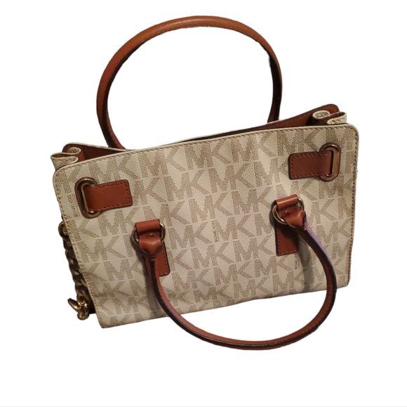 Michael KorsHamilton Monogram Signature Logo Medium - Picture 4 of 10